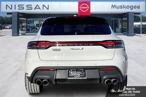 2024 Porsche Macan S