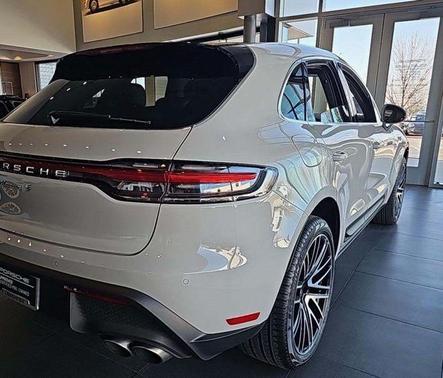 2024 Porsche Macan S