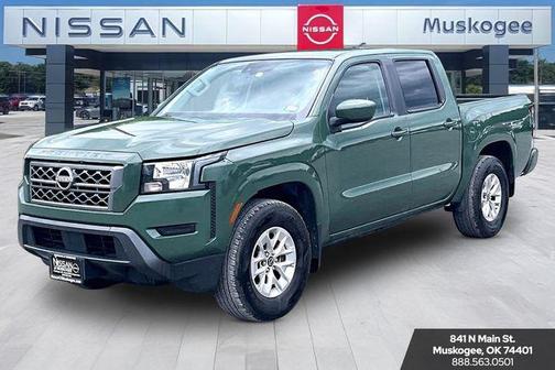 Gun Metallic 2024 Nissan Frontier SV