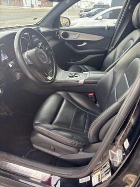 2019 Mercedes-Benz GLC 300 Base