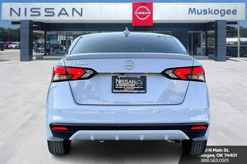 2025 Nissan Versa 1.6 SV