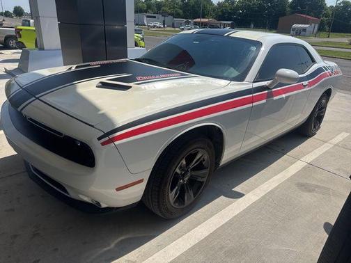 White Knuckle Clearcoat 2021 Dodge Challenger SXT