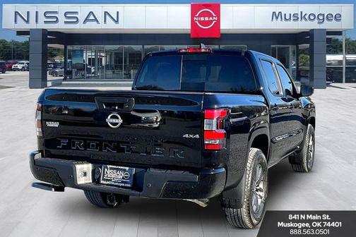 Super Black 2026 Nissan Frontier SV