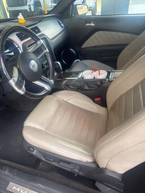 2014 Ford Mustang V6 Premium