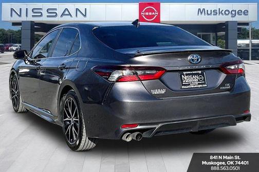 2022 Toyota Camry SE