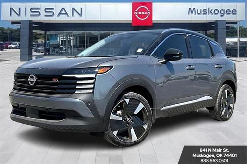 2025 Nissan Kicks SR