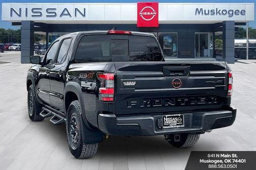 Super Black 2026 Nissan Frontier PRO-4X