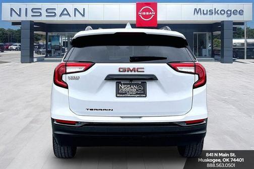 2022 GMC Terrain SLE