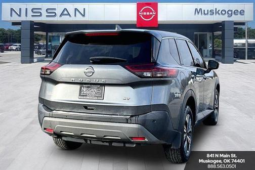 2021 Nissan Rogue SV