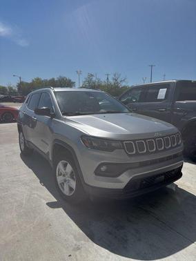 Billet Silver Metallic Clearcoat 2022 Jeep Compass Latitude