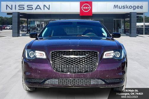 2021 Chrysler 300 Touring