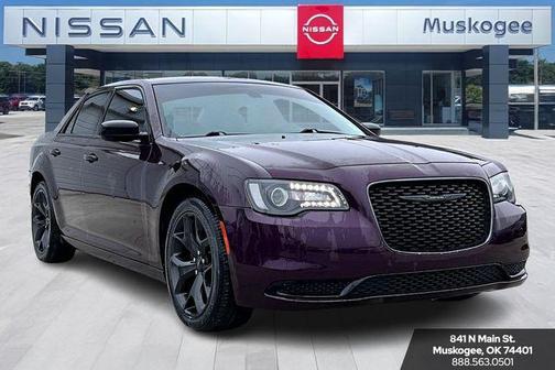 2021 Chrysler 300 Touring