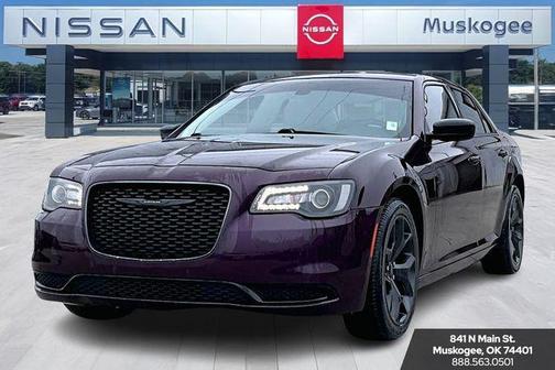 2021 Chrysler 300 Touring