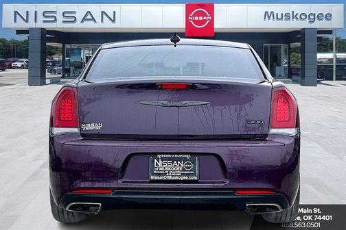 2021 Chrysler 300 Touring