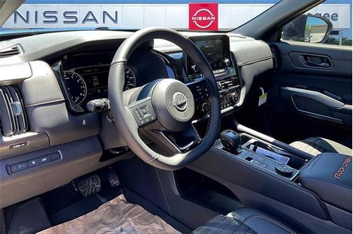 2025 Nissan Pathfinder Rock Creek 4WD
