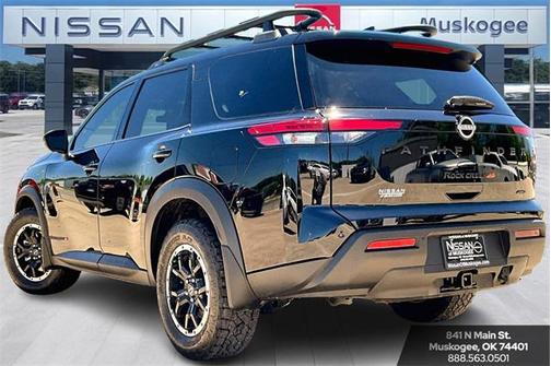 2025 Nissan Pathfinder Rock Creek 4WD