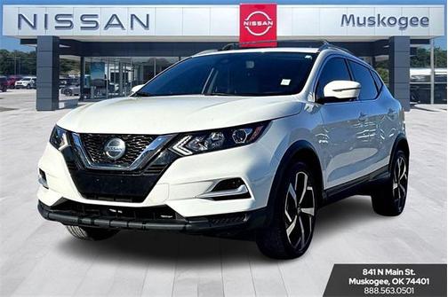 2022 Nissan Rogue Sport SL
