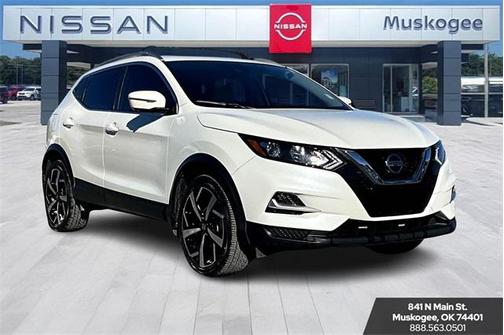 2022 Nissan Rogue Sport SL