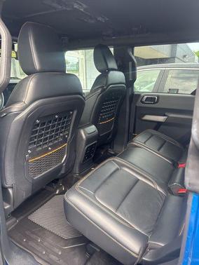 Blue Metallic 2022 Ford Bronco Badlands