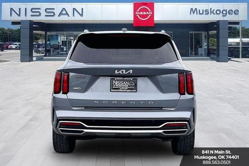 Everlasting Silver 2022 Kia Sorento SX