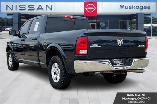 2017 RAM 1500 SLT