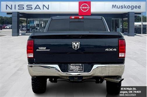 2017 RAM 1500 SLT