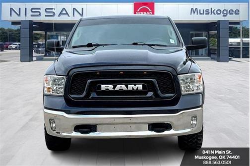 2017 RAM 1500 SLT