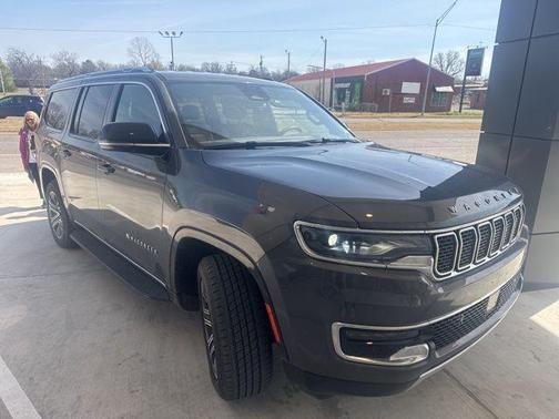 2024 Jeep Wagoneer L Series II 4x4