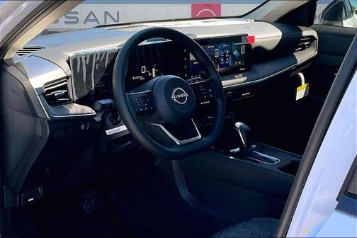 Fresh Powder 2026 Nissan Kicks SV