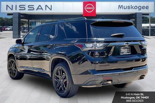 Mosaic Black Metallic 2020 Chevrolet Traverse Premier