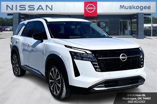 2026 Nissan Pathfinder Platinum