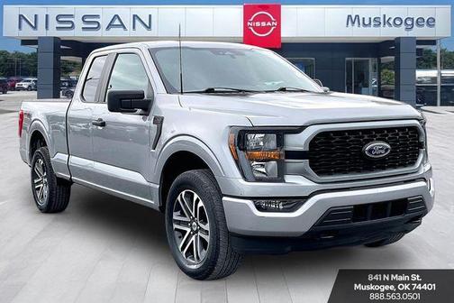Iconic Silver Metallic 2023 Ford F-150 XL