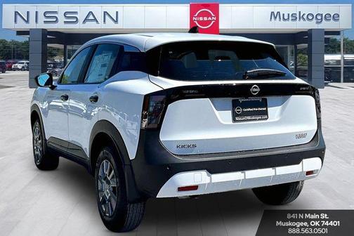 Fresh Powder 2026 Nissan Kicks S