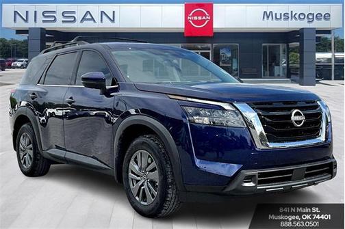 2025 Nissan Pathfinder SV FWD