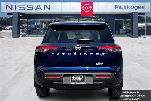 2025 Nissan Pathfinder SV FWD