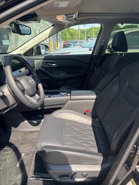Super Black 2026 Nissan Rogue Platinum