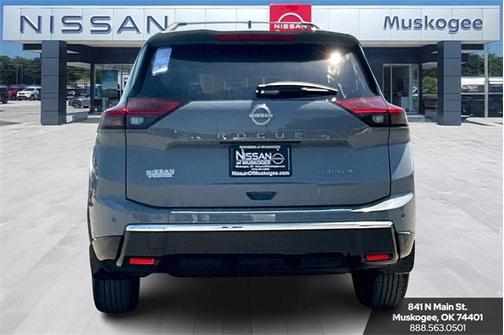 2025 Nissan Rogue Platinum