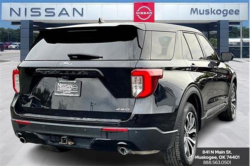 2022 Ford Explorer ST-Line