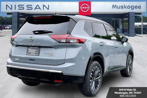 Boulder Gray/Super Black 2026 Nissan Rogue Platinum