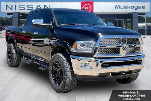 Brilliant Black Crystal Pearlcoat 2018 RAM 2500 Laramie Crew Cab 4x4 6'4' Box