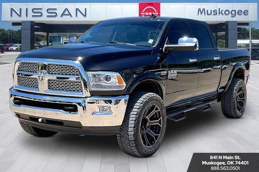 Brilliant Black Crystal Pearlcoat 2018 RAM 2500 Laramie Crew Cab 4x4 6'4' Box