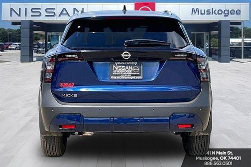 Deep Blue Pearl 2026 Nissan Kicks SV