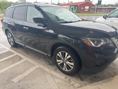 2020 Nissan Pathfinder SV 2WD