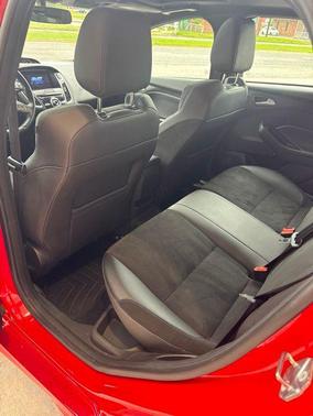 Race Red 2018 Ford Focus RS Base