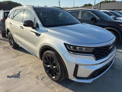 2022 Kia Sorento SX