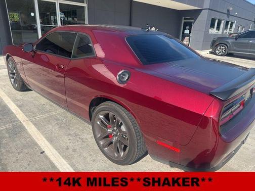 Octane Red Pearlcoat 2022 Dodge Challenger R/T Scat Pack