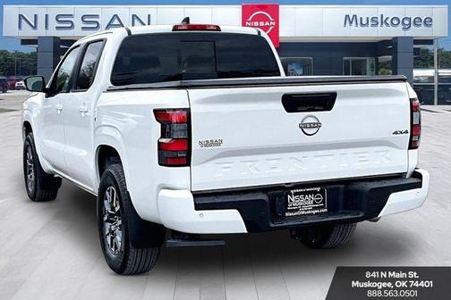 Glacier White 2026 Nissan Frontier SV