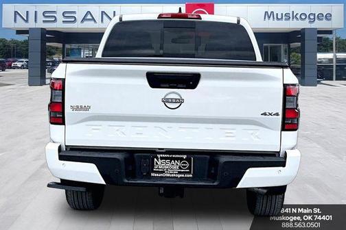 2026 Nissan Frontier SV