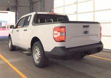 Oxford White 2024 Ford Maverick XL