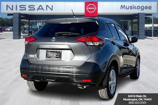 2019 Nissan Kicks S